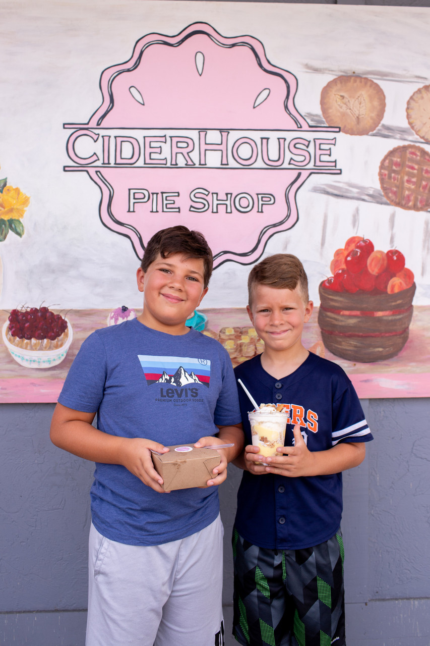 Kids enjoying pie
